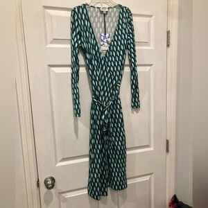 Diane Von Furstenberg Blue and Green Long Sleeve Dress
